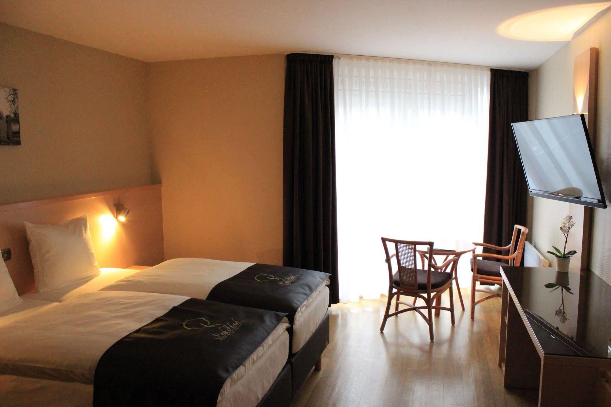 Park Hotel Kelmis מראה חיצוני תמונה